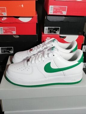 NIKE AIR FORCE1 PREMIUM MEN US SIZE 10 BRAND NEW IN BOX